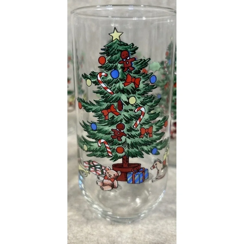 Christmas Tree Tumbler Glasses Set of 12‎ Holiday Frosted Glassware